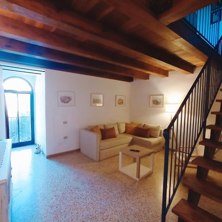 Apartamento La Casa Dei Ricordi San Gimignano Exterior foto