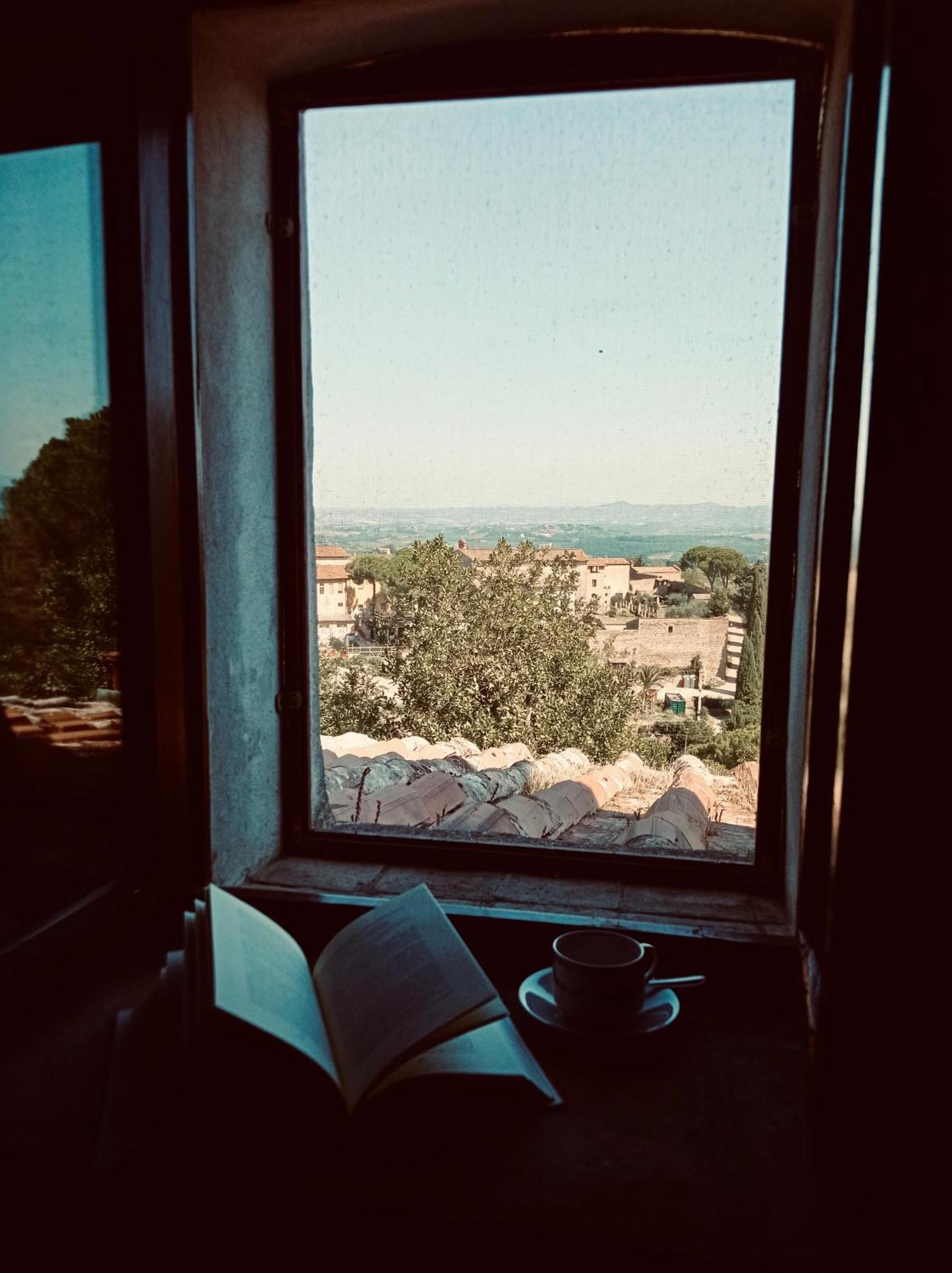 Apartamento La Casa Dei Ricordi San Gimignano Exterior foto